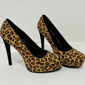 Kardashian Collection Women's Leopard Platform 5" Stilettos Pumps Heels Size 9.5